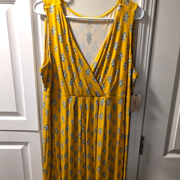 St Johns Bay, Size 1x, new with tags, dress- knee length - Picture 1 of 3